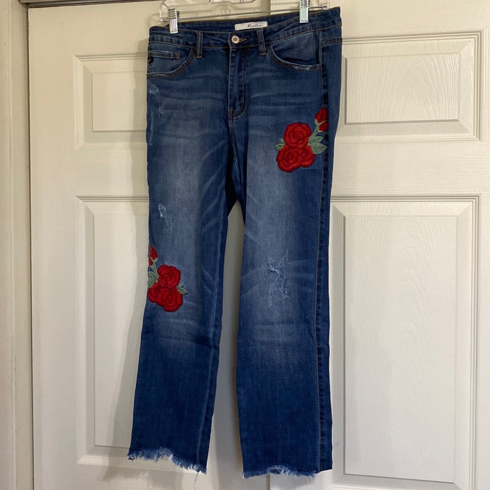 Kan Can embroidered jeans
